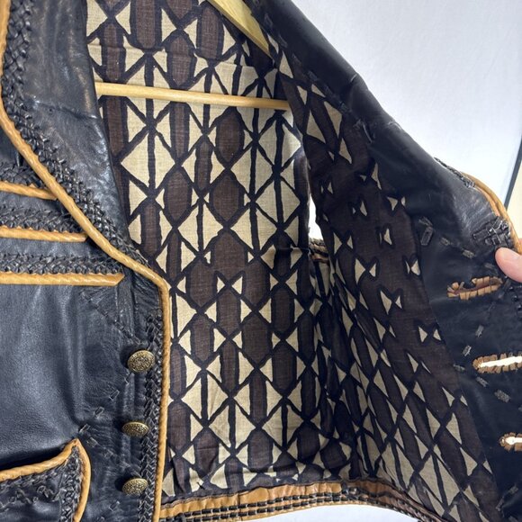 Vintage Hand-Braided Leather Western Vest Black & Tan Men’s Small - Picture 6 of 6